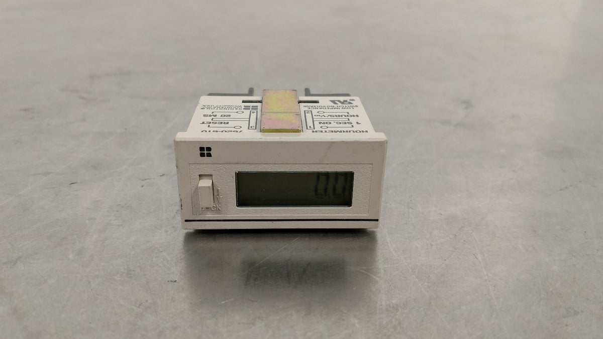 Redington Counters 7620-6T0 Hourmeter.                                     2D-03