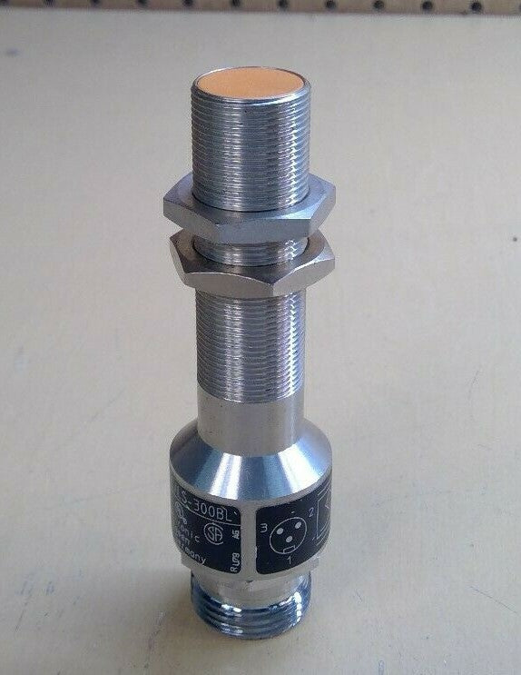 IFM Efector IG0310 IGA2005-AB0A/SL/LS-300BL Inductive Proximity Sensor    5E-1/6