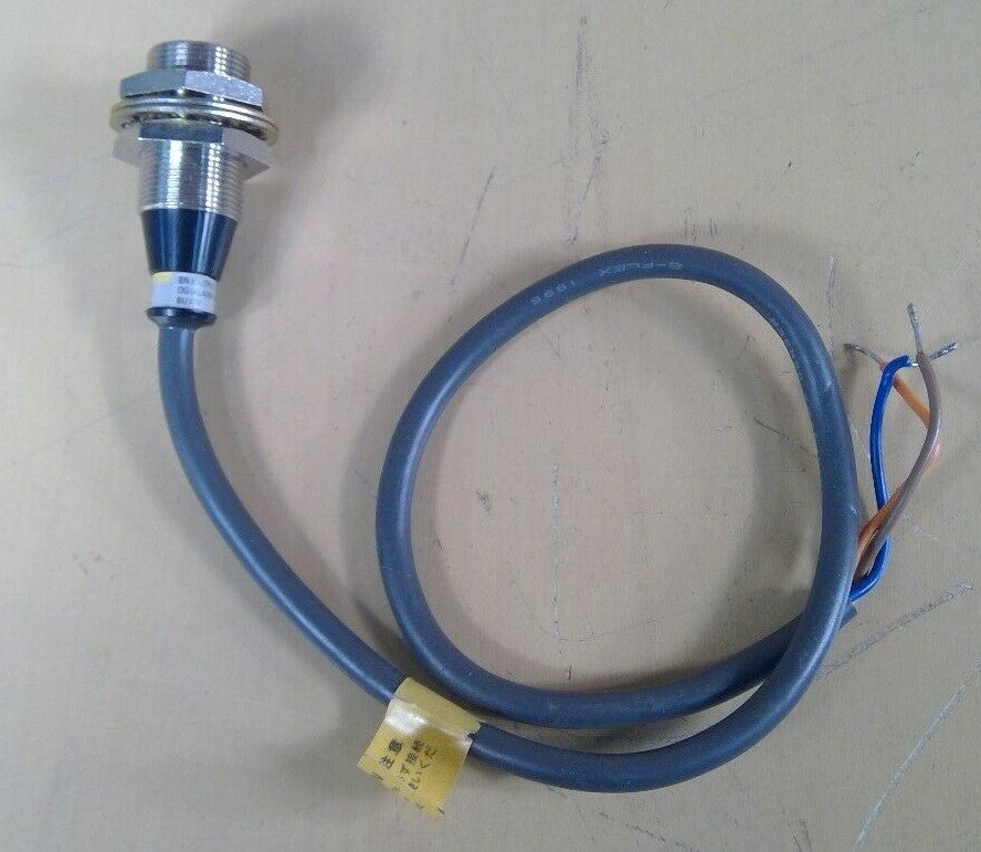 Omron E2E-X7D1S Proximity Switch Sensor                                   5E-1/7