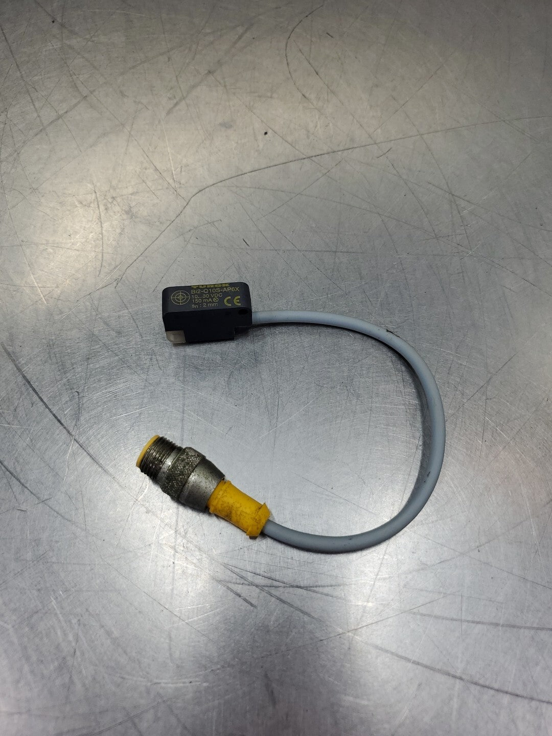 TURCK Bi2-Q10S-AP6X 10-30VDC 150mA Proximity Sensor.                      5E-3/1