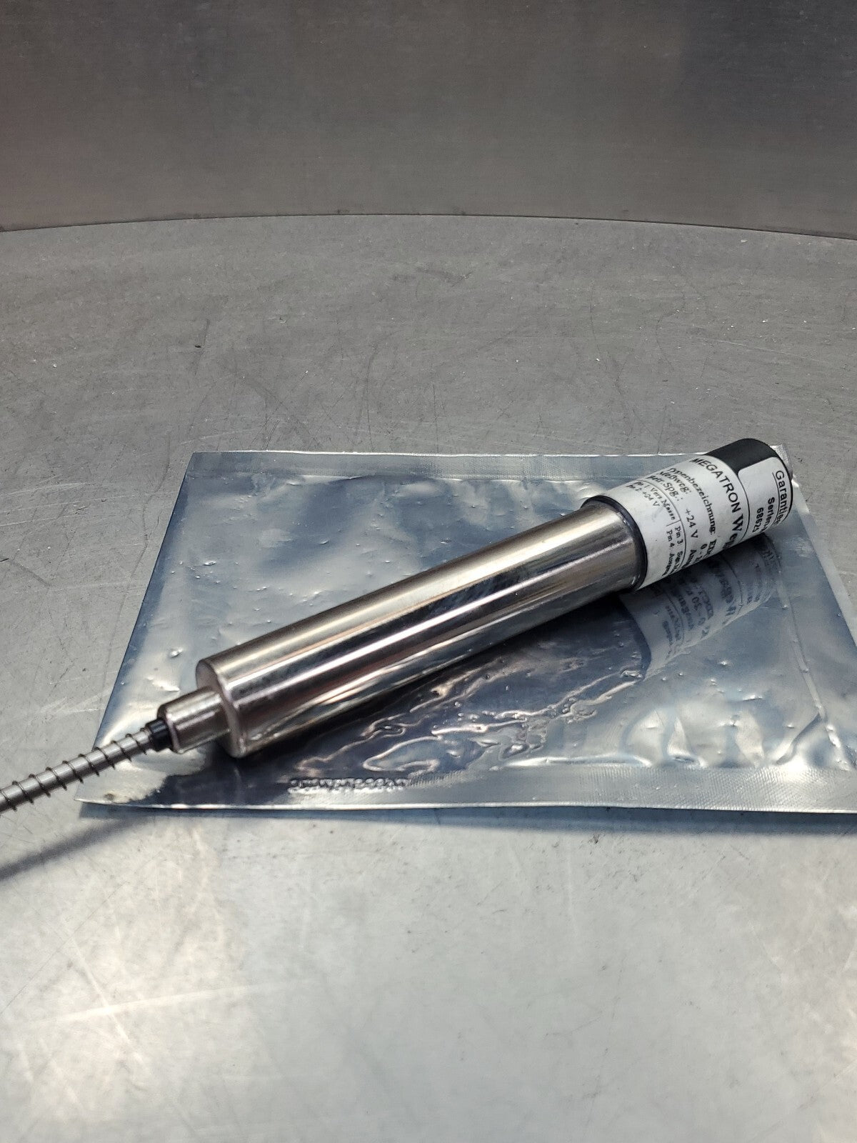 MEGATRON EDCT20-S-2420 0-20mm Pressure Sensor.                            5E-1/1