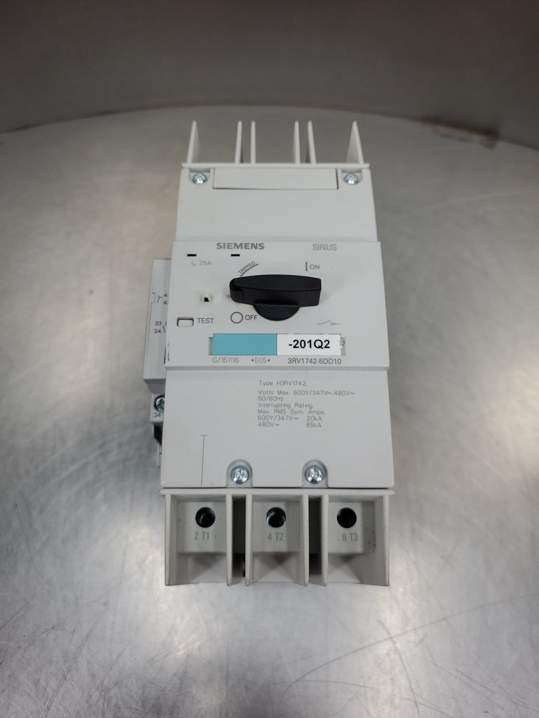 Siemens 3RV1742-5DD10 SIRIUS Circuit-Breaker Motor Starter Protector.      4F-49