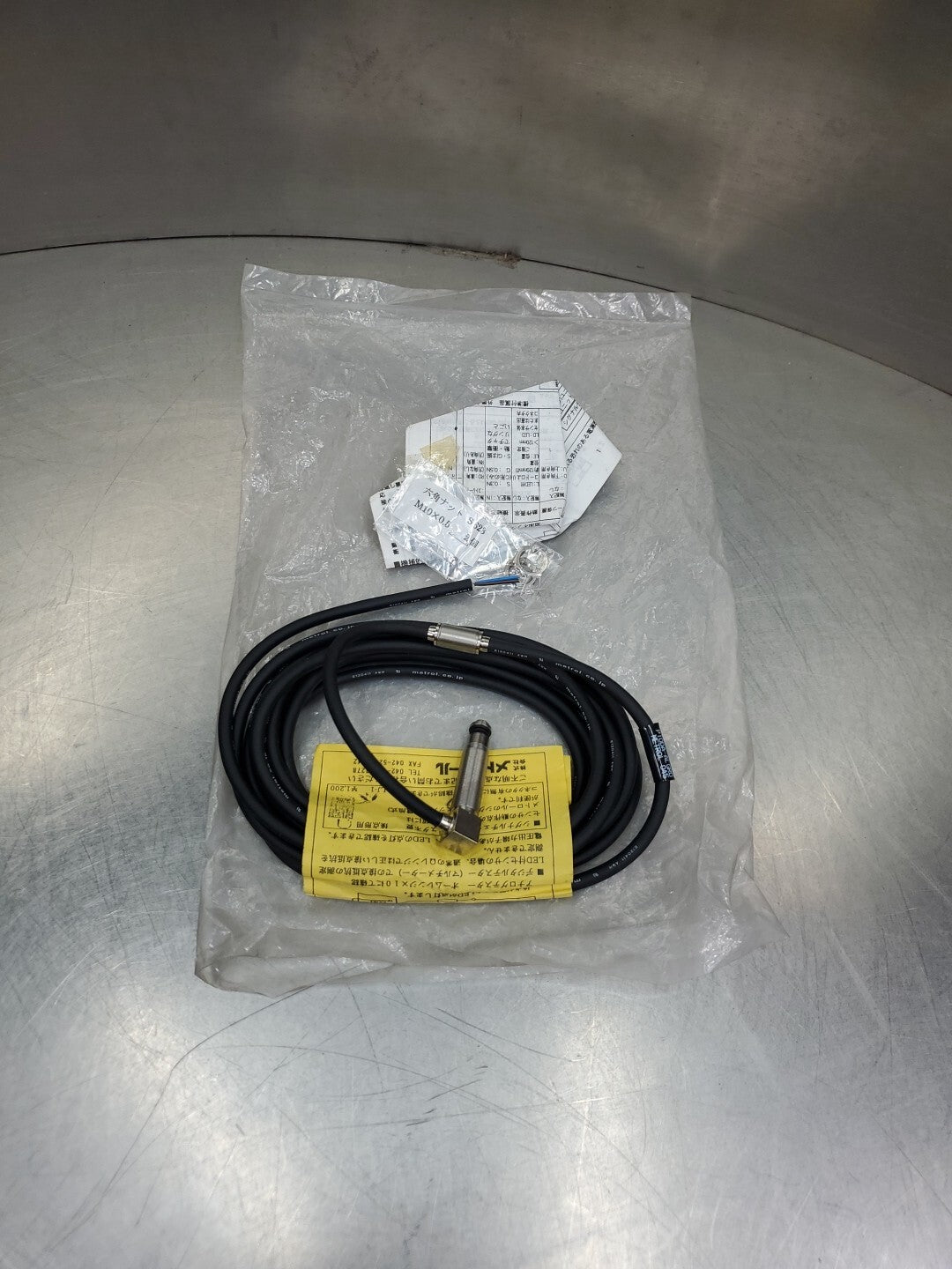 Omron P10DA-ALGRO METROL 045 Touch Sensor                                 5E-2/2