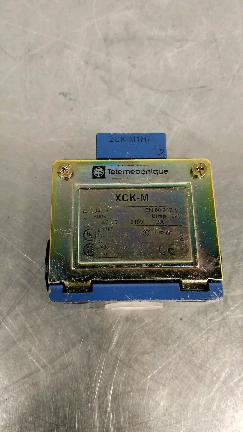 Telemecanique XCK-M Limit Switch Body.                                      5E-8