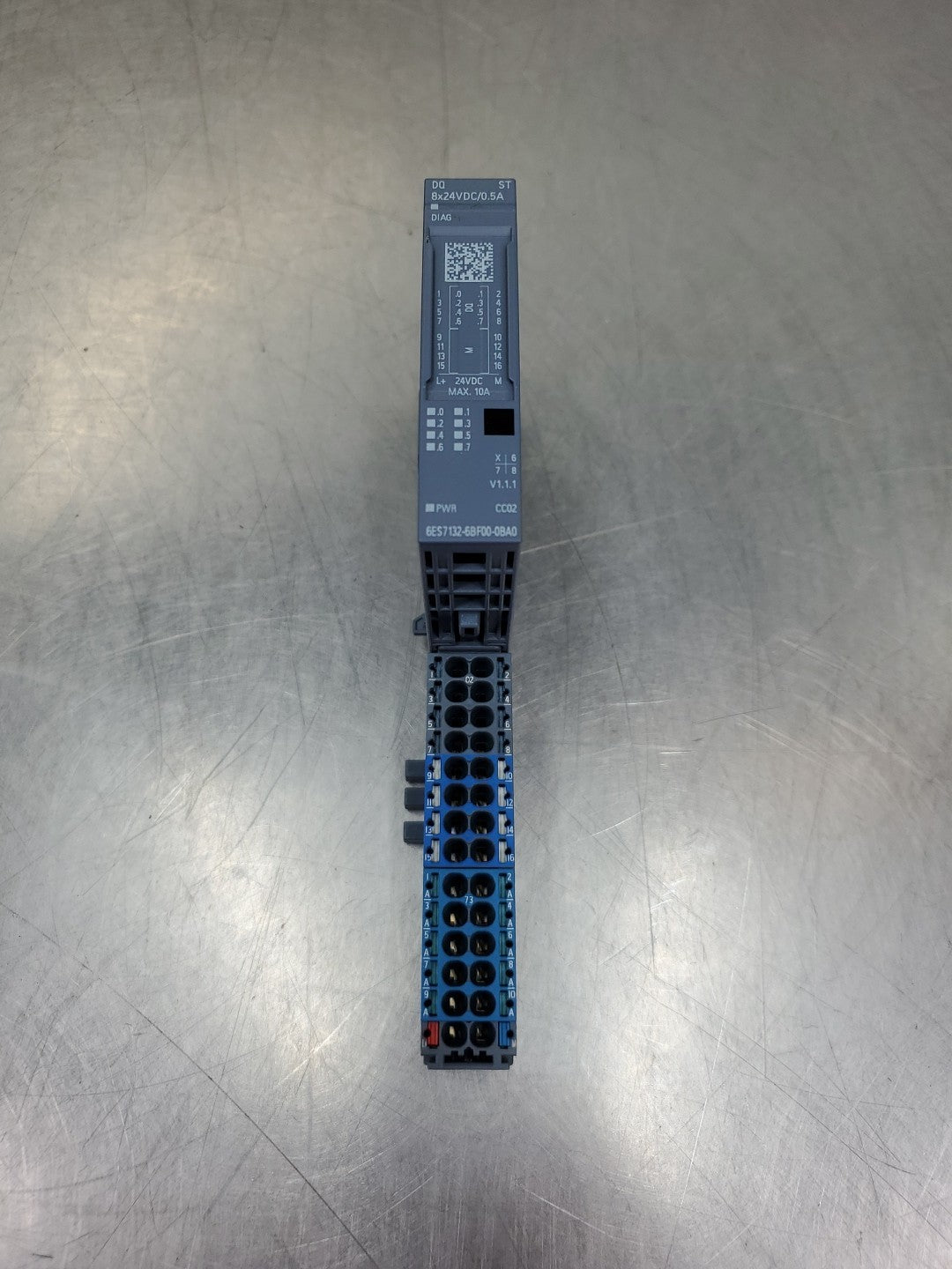 Siemens 6ES7132-6BF00-0BA0 Output Module w/6ES7193-6BP20-0BA0 Base.        3B-50
