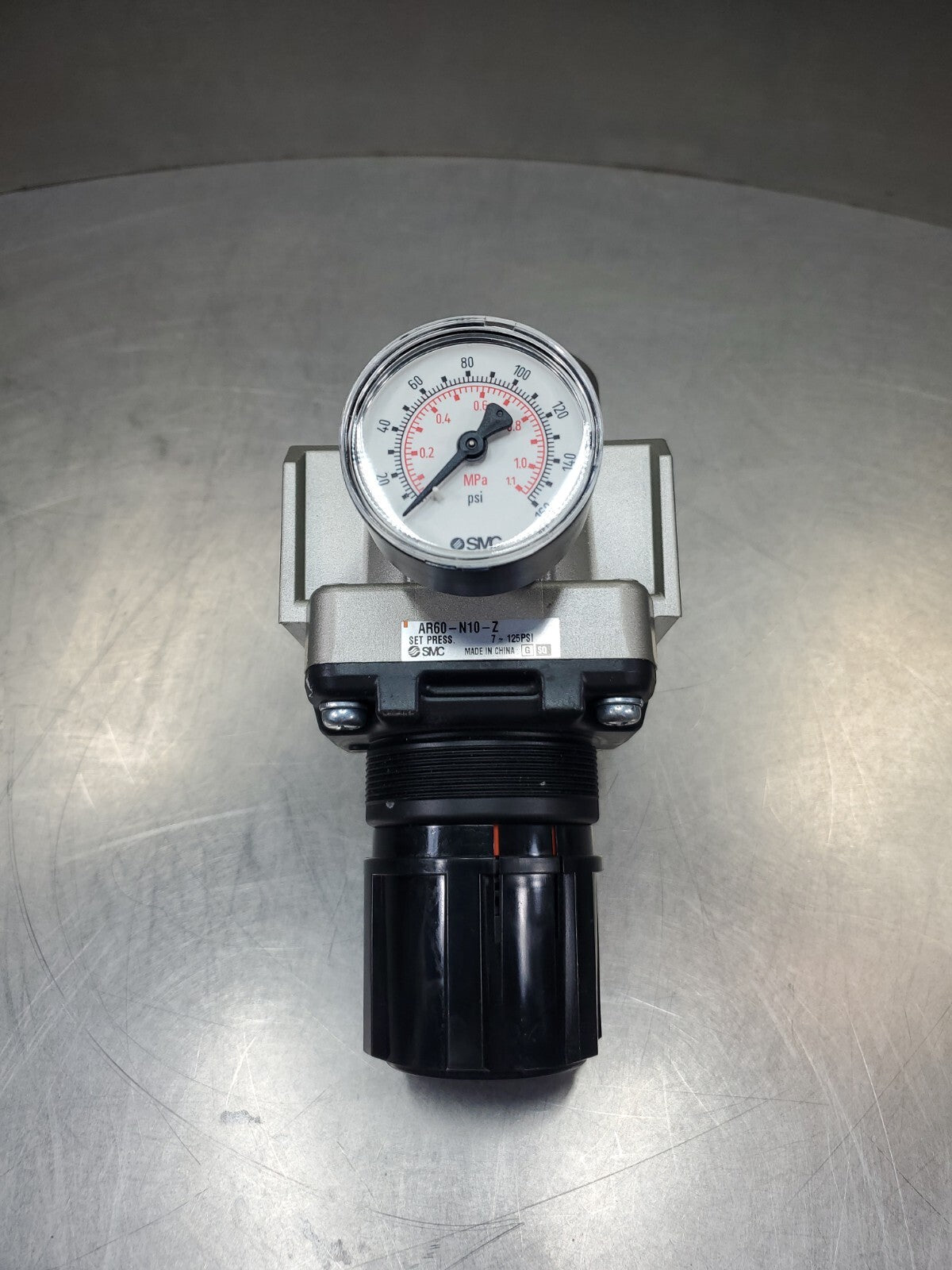 SMC AR60-N10-Z Set Press 7-125 PSI REGULATOR Module w/MOUNTING RAIL.       6D-11
