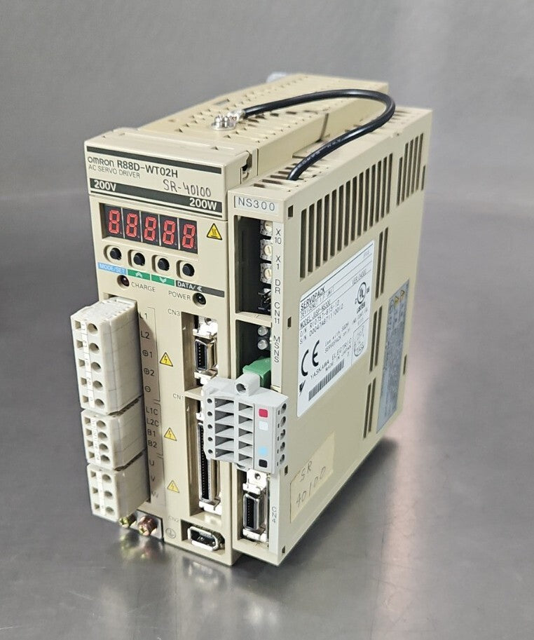 Omron R88D-WT02H Servo Diver w/JUSP-NS300 Module                         1B-14
