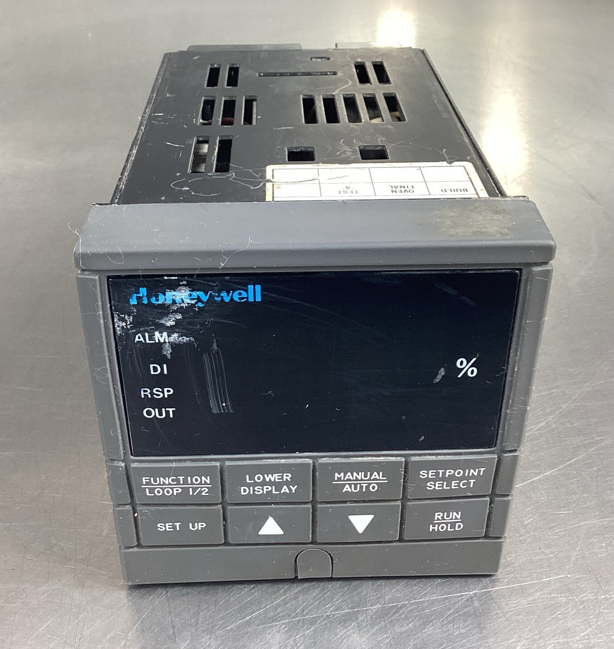 Honeywell  DC330B-K0-000-20-000000-00-0  Universal Controller 90-250VAC     5E