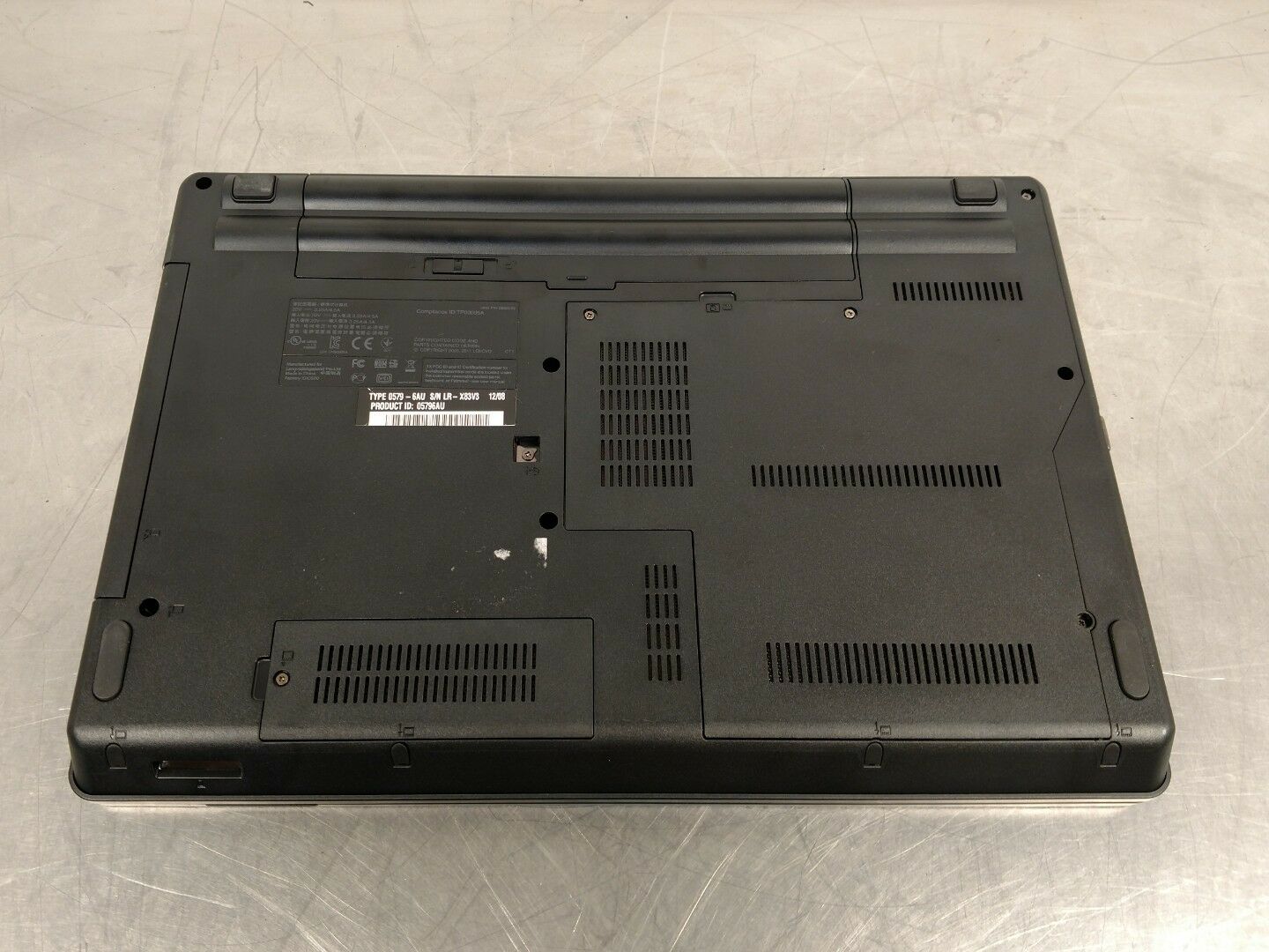 Lenovo ThinkPad Edge 0579-6AU Core i3 4GB RAM 320GB HD Laptop W3A