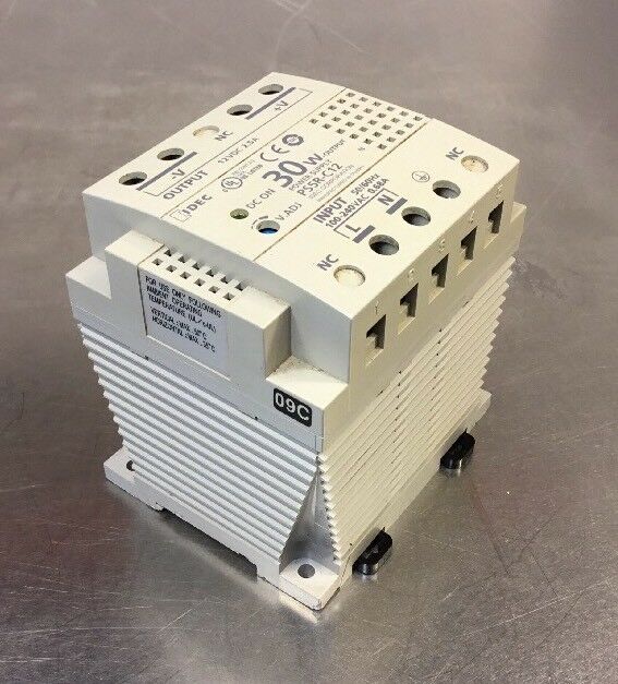 Idec PS5R-C12 PS5RC12 Power Supply 12VDC 2.5A     4C