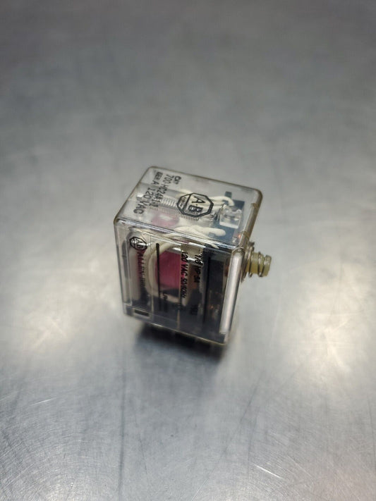 Allen Bradley 700-HC24A1-1 Relay - 120VAC.                4D-3