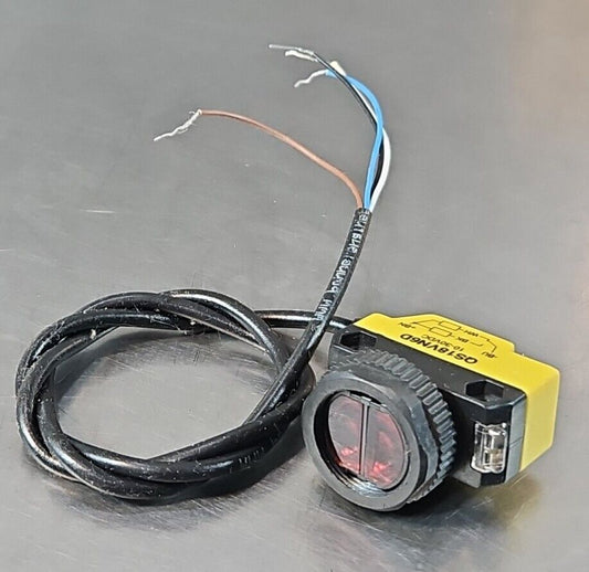 Banner QS18VN6D Photoelectric Sensor.                                  Loc5E-19