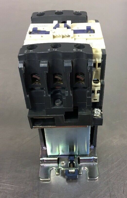 Schneider Electric LC1D65 DC DC24V Contactor                               4E-10