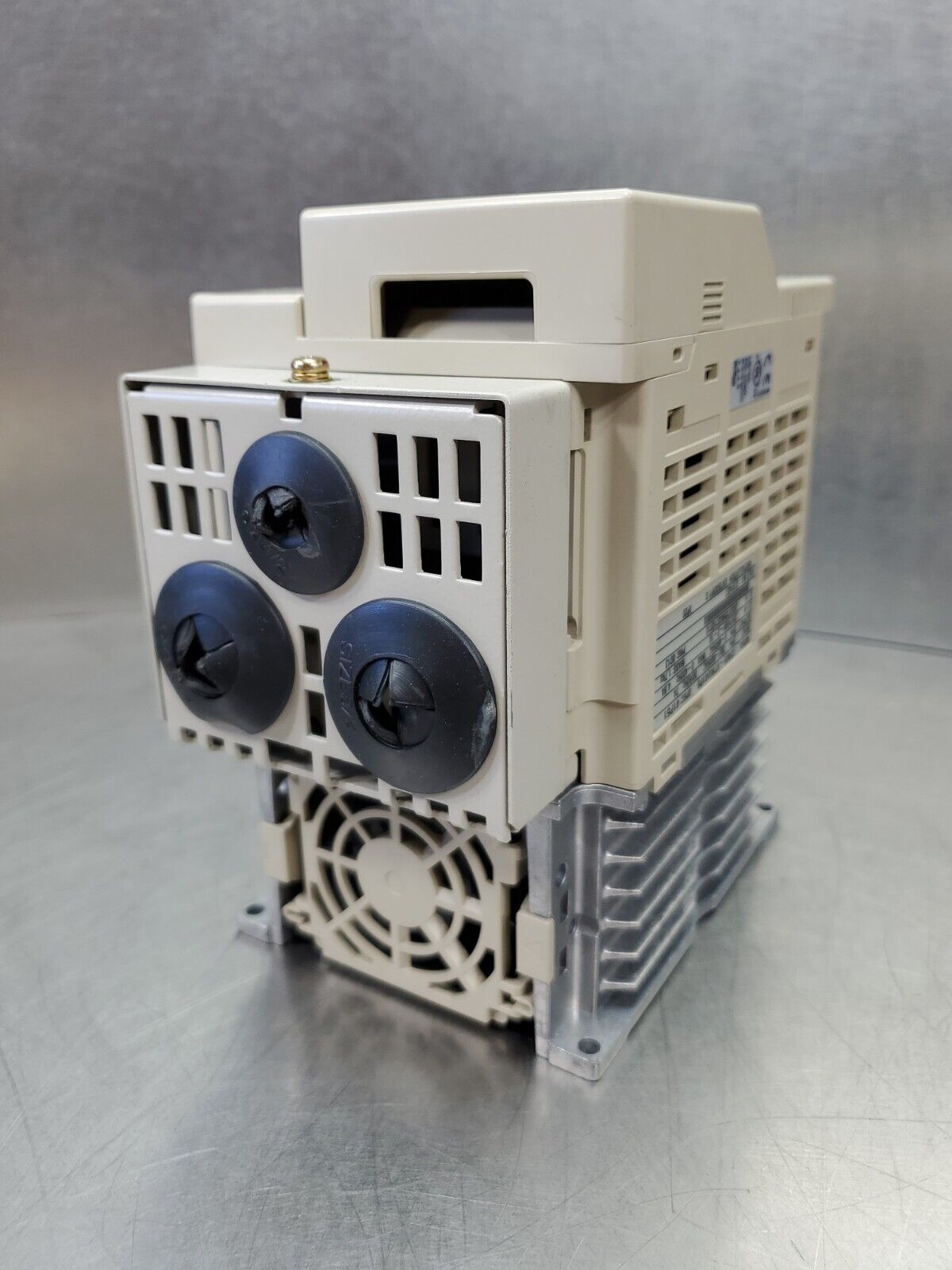 Yaskawa V7N (CIMR-V7NU41P5) 3PH 460V 4.8A Varispeed Drive.                    1C