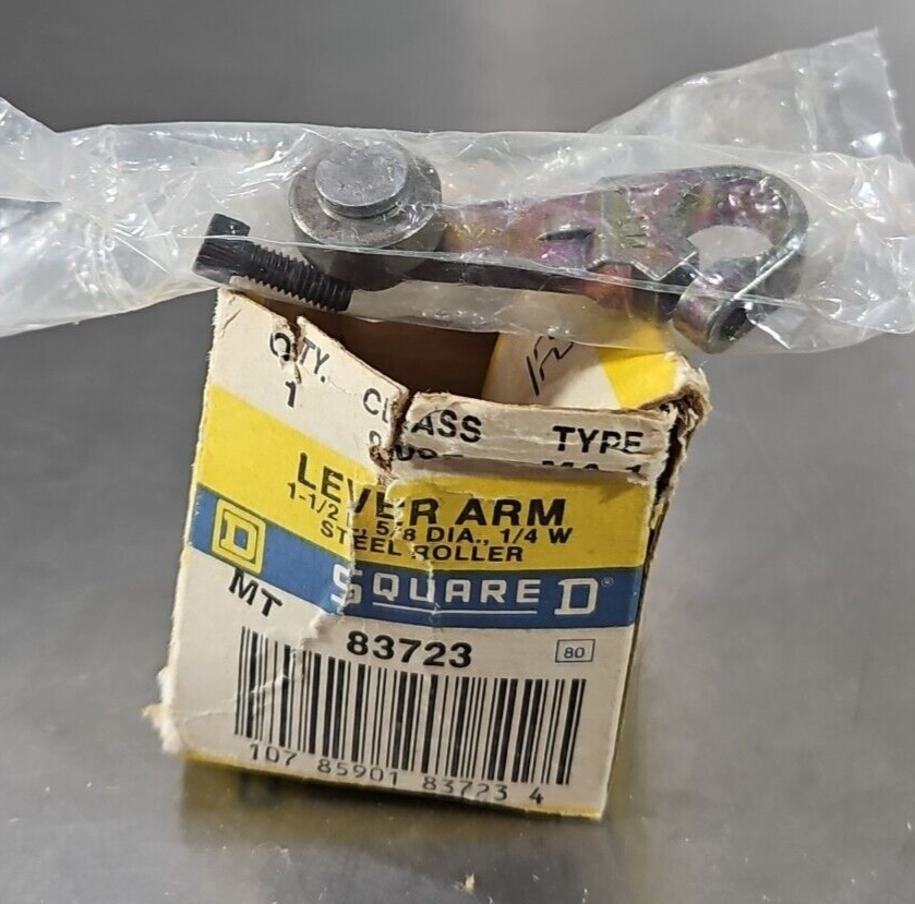 SQUARE D 9007MA1 Steel Roller.                                          Loc4B-18