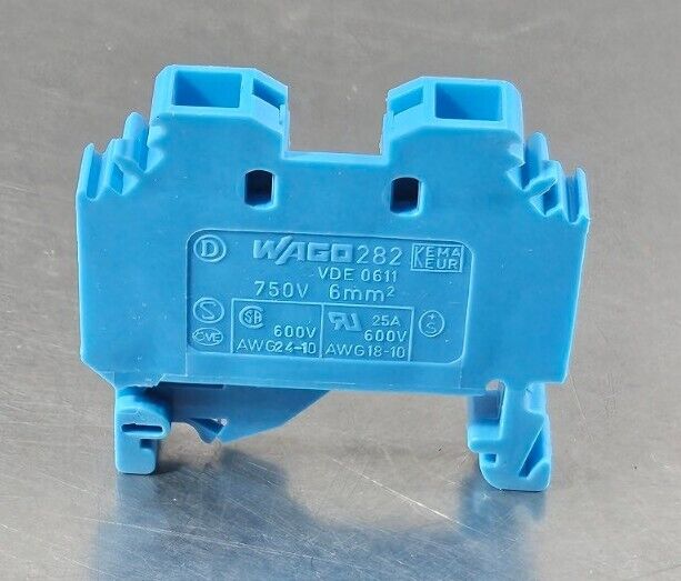 WAGO 282-104 Screwless Clamping Systems. Box with 21.                   Loc 3D-3