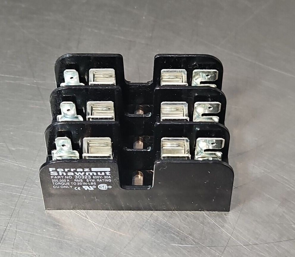 FERRAZ SHAWMUT 30323 FUSEHOLDER.   Loc4B26