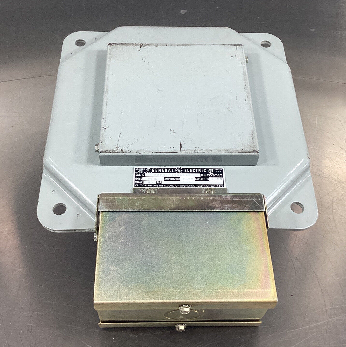 General Electric Rheostat, 600 Volt, Cat.# 8070EB105AE75  216 Ohms        4B