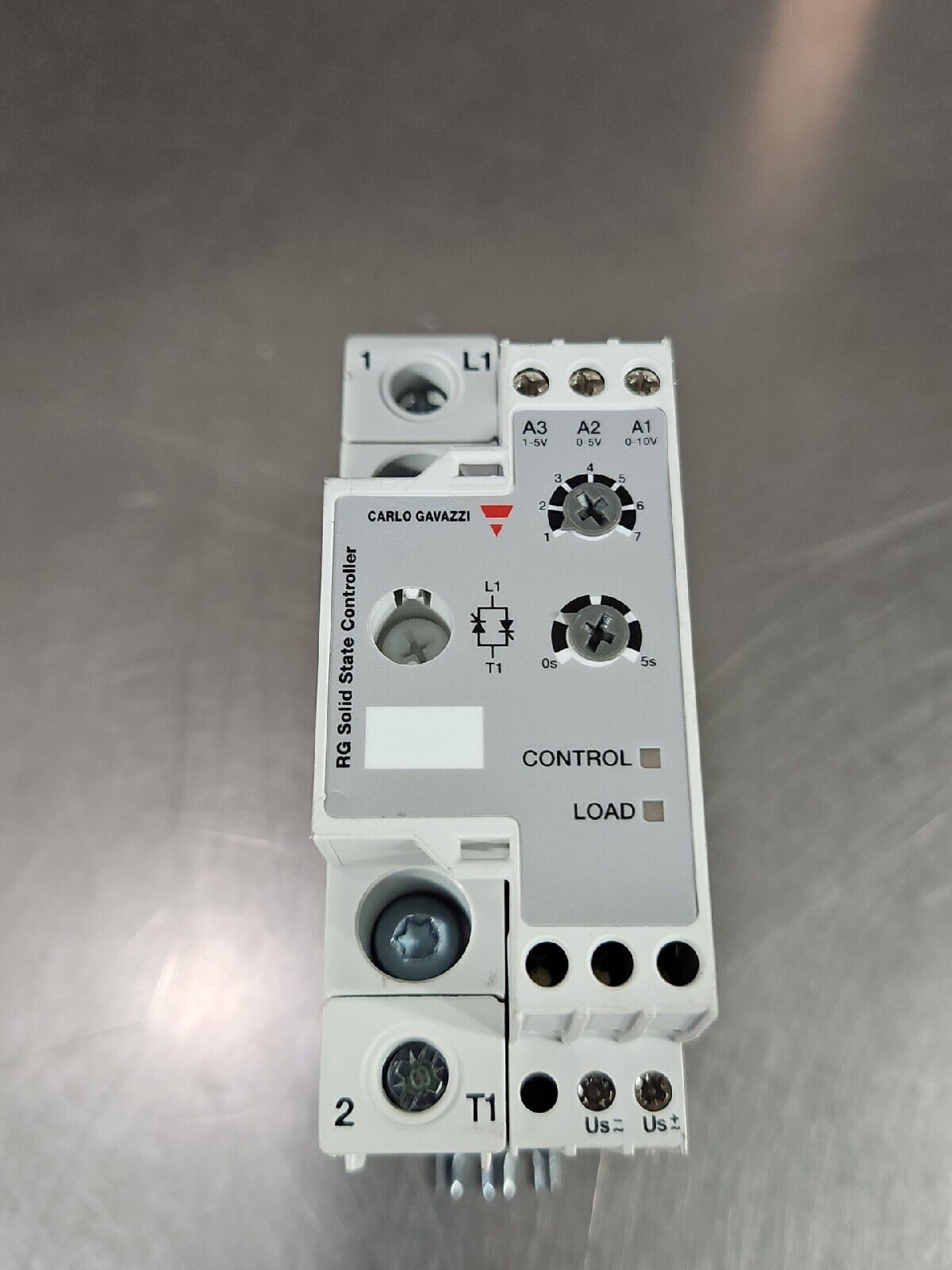 CARLO GAVAZZI RGC1P60V30EA Solid State Relay.                       Loc 4E-16