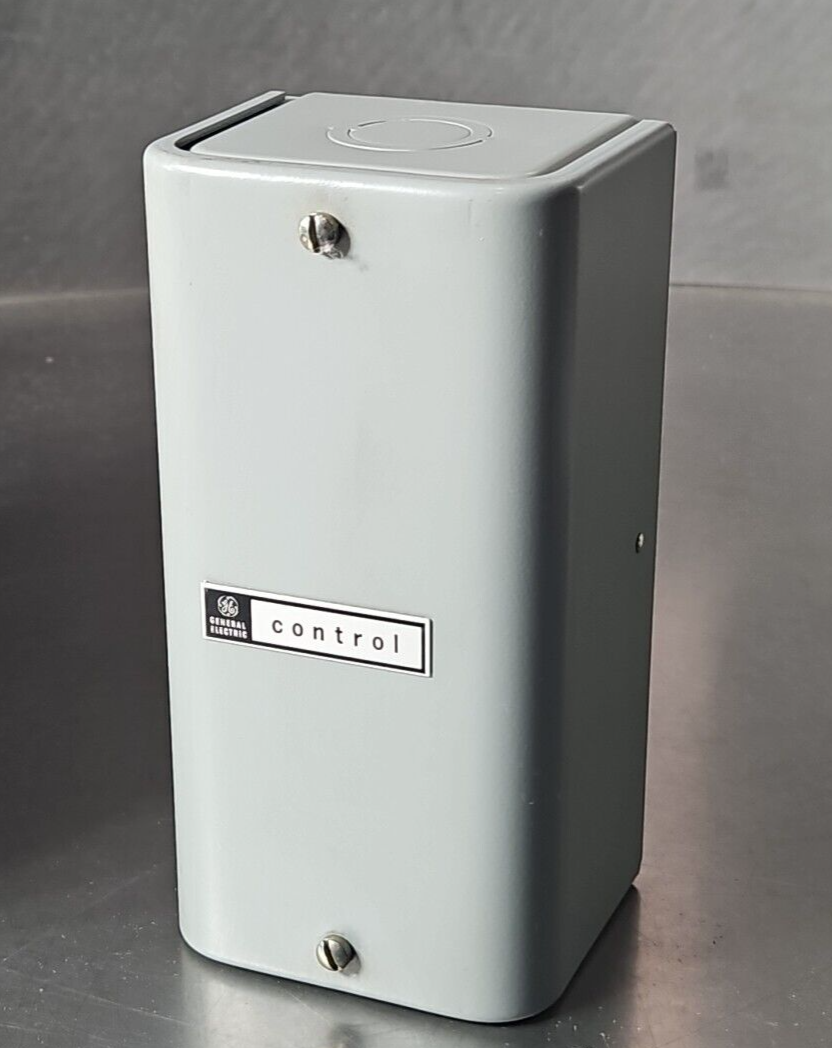 GE CR120X75A ENCLOSURE.    Loc4D29