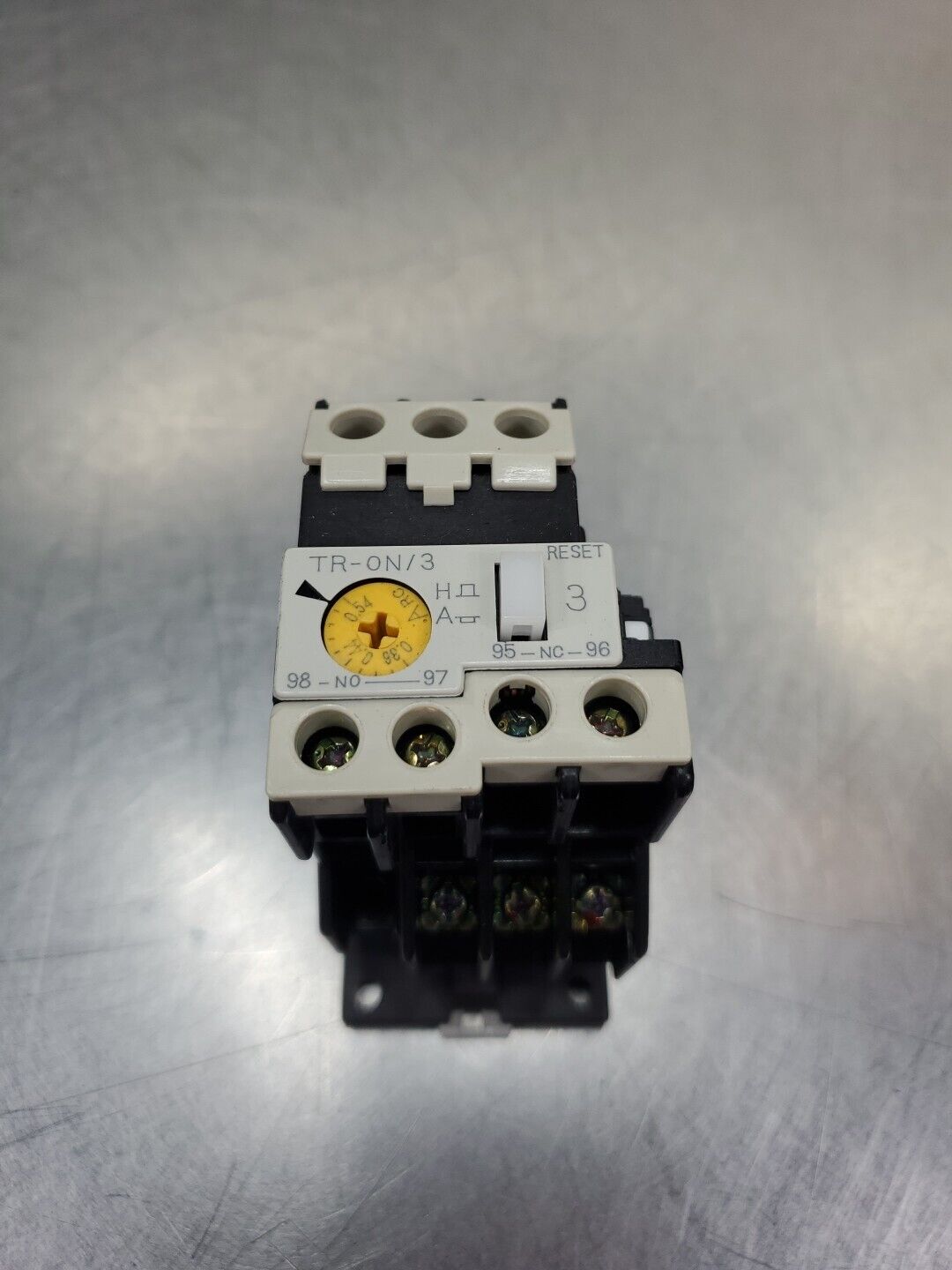 Fuji TR-ON/3 9-13A Thermal Overload Relay w/SZ-HB Terminal.                4E-26
