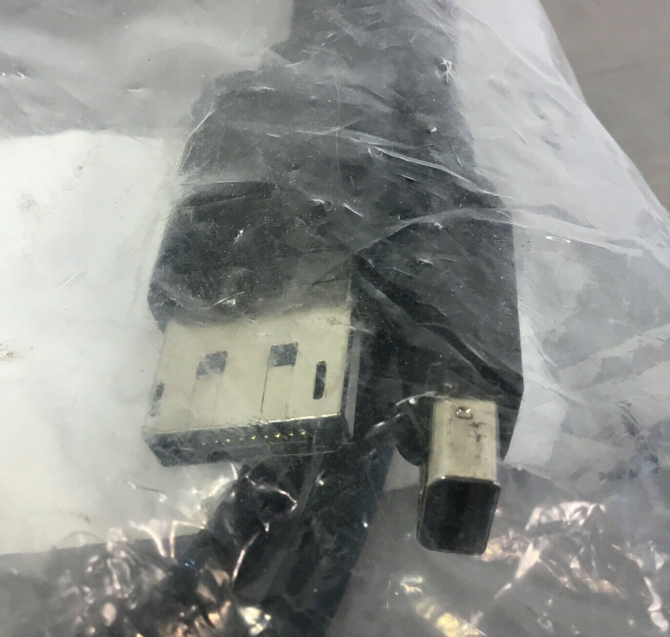 Legrand 6ft C2G / 200013E18 / #54401 DisplayPort Cable Latches Male To Male  5E