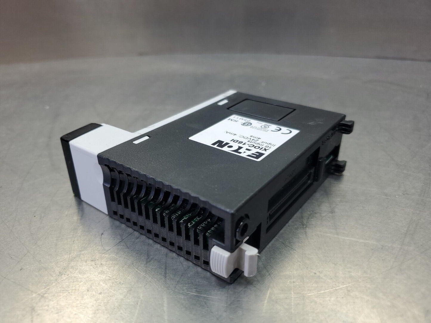 Eaton XIOC-16DI 16-Input 24VDC PLC Module                                  3D-29