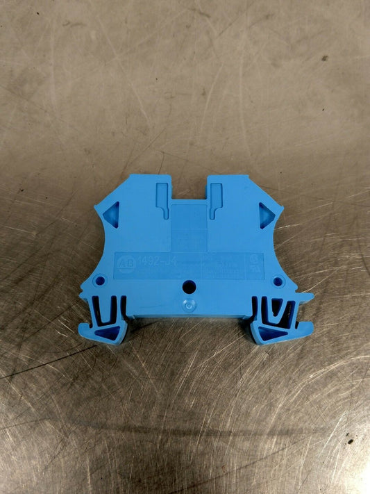 Allen Bradley 1492-J4Q Lot of (26) Terminal Blocks Blue 6B