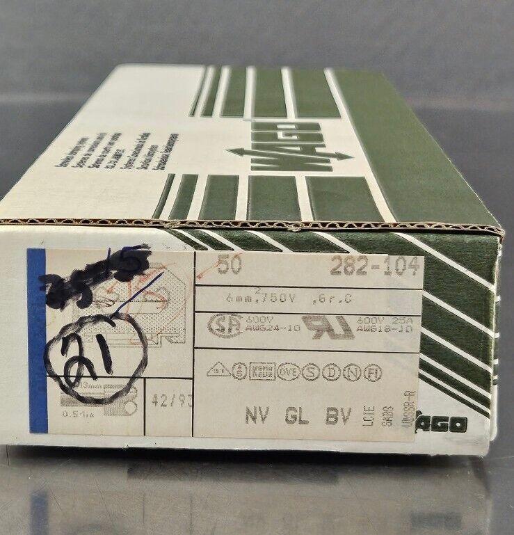 WAGO 282-104 Screwless Clamping Systems. Box with 21.                   Loc 3D-3