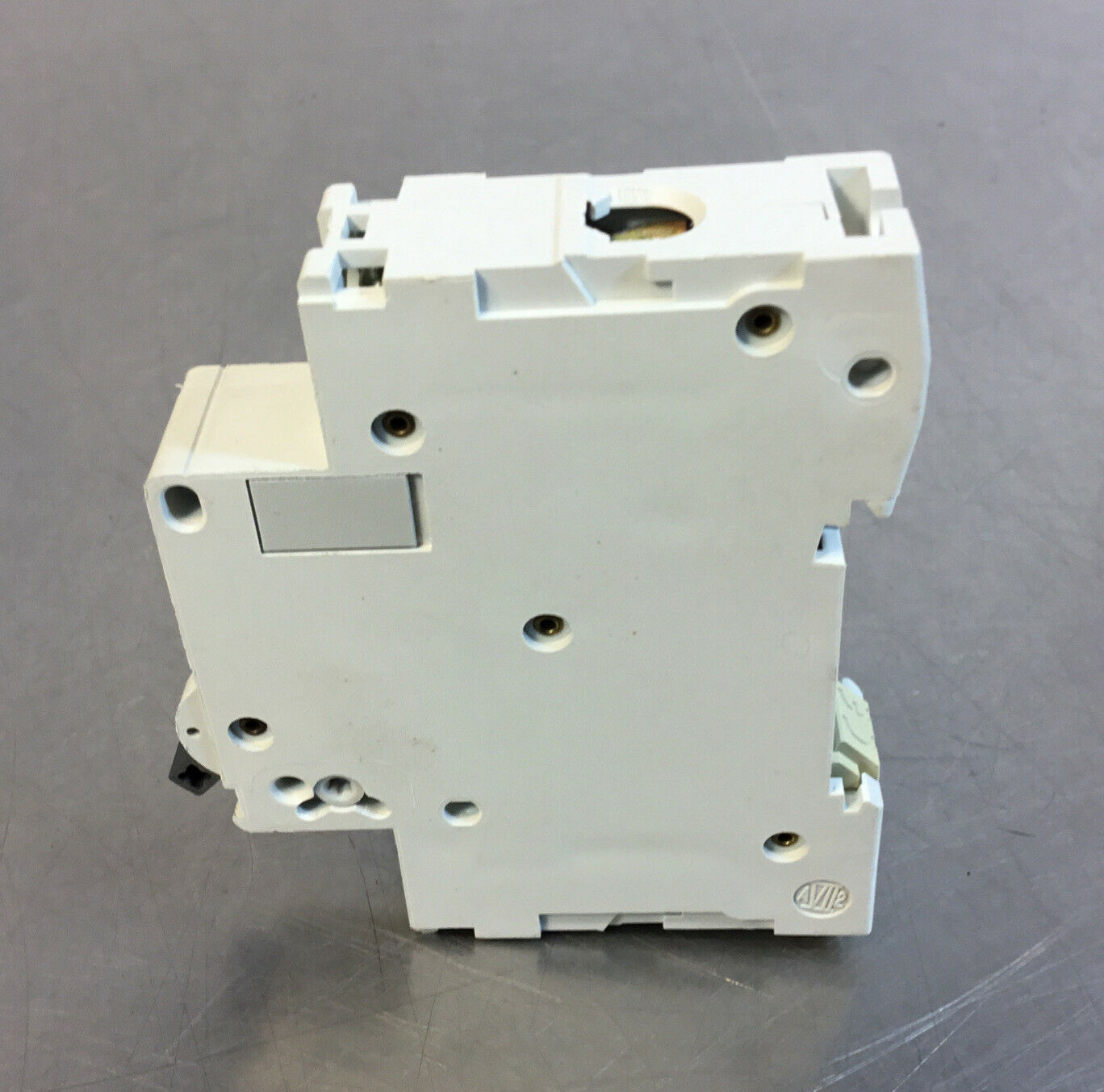 Merlin Gerin Multi9 C60N Circuit Breaker 25A Type C 277VAC.  4C