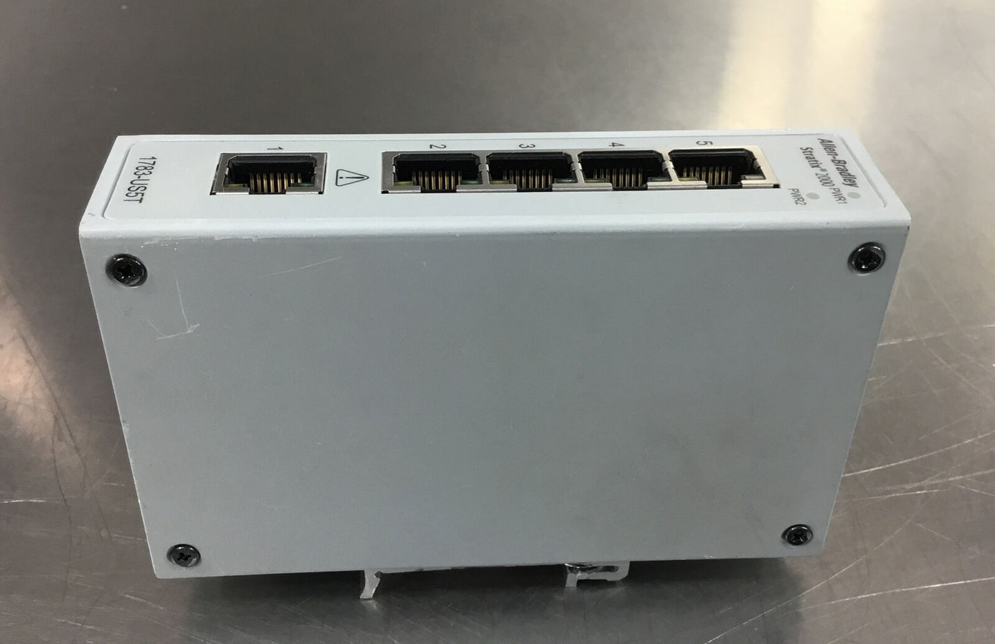 Allen-Bradley  1783-US5T /B  Stratix 2000 5 Port Unmanaged Switch     3D-2