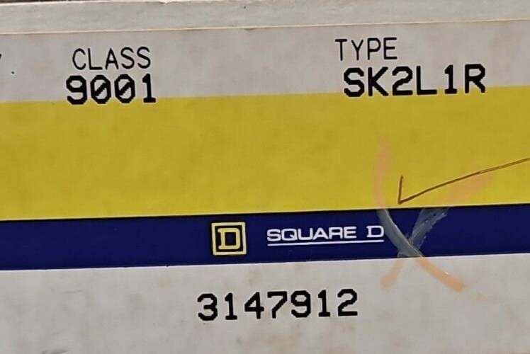 Square D 9001 SK2L1R Push Button.                                     Loc4D-23