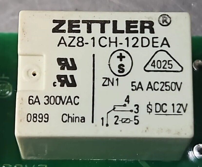 ZETTLER AZ8-1CH-12DEA 6A 300V Module                                    Loc3C-18