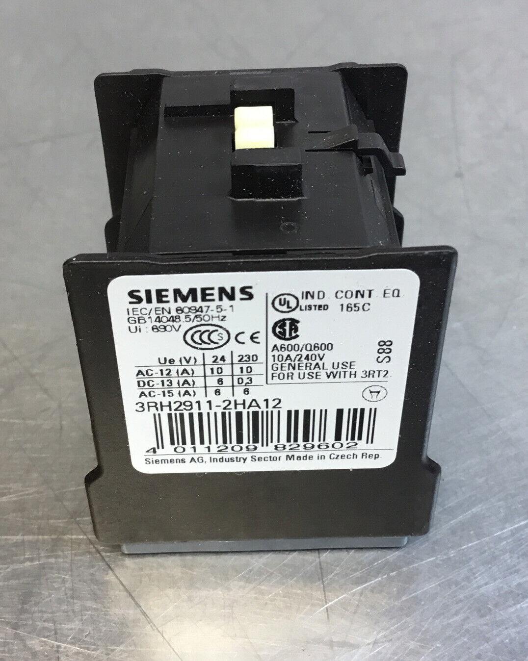 Siemens Snap On Auxillary Switch Block 3RH2911-2HA12    4B