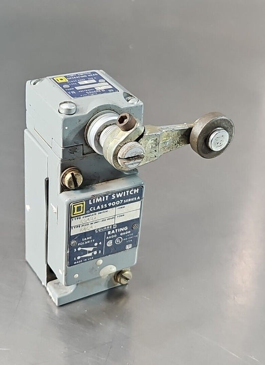 SQUARE D 9007 C54B2 Ser A LIMIT SWITCH.                Loc5D-17