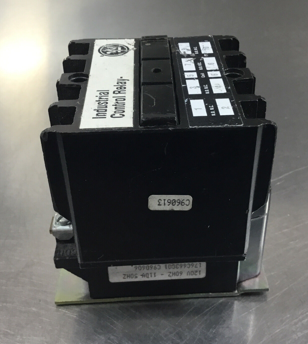 Westinghouse Industrial Control Relay 766A023G01 AR4A 600 Volts 10 Amps  4E-3