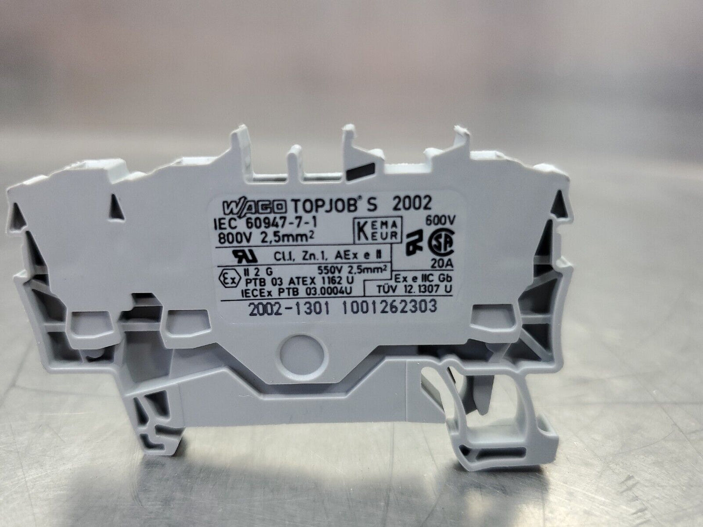 WAGO 2002-1301 3-CONDUCTOR THROUGH TERMINAL BLOCK.                          4D-8
