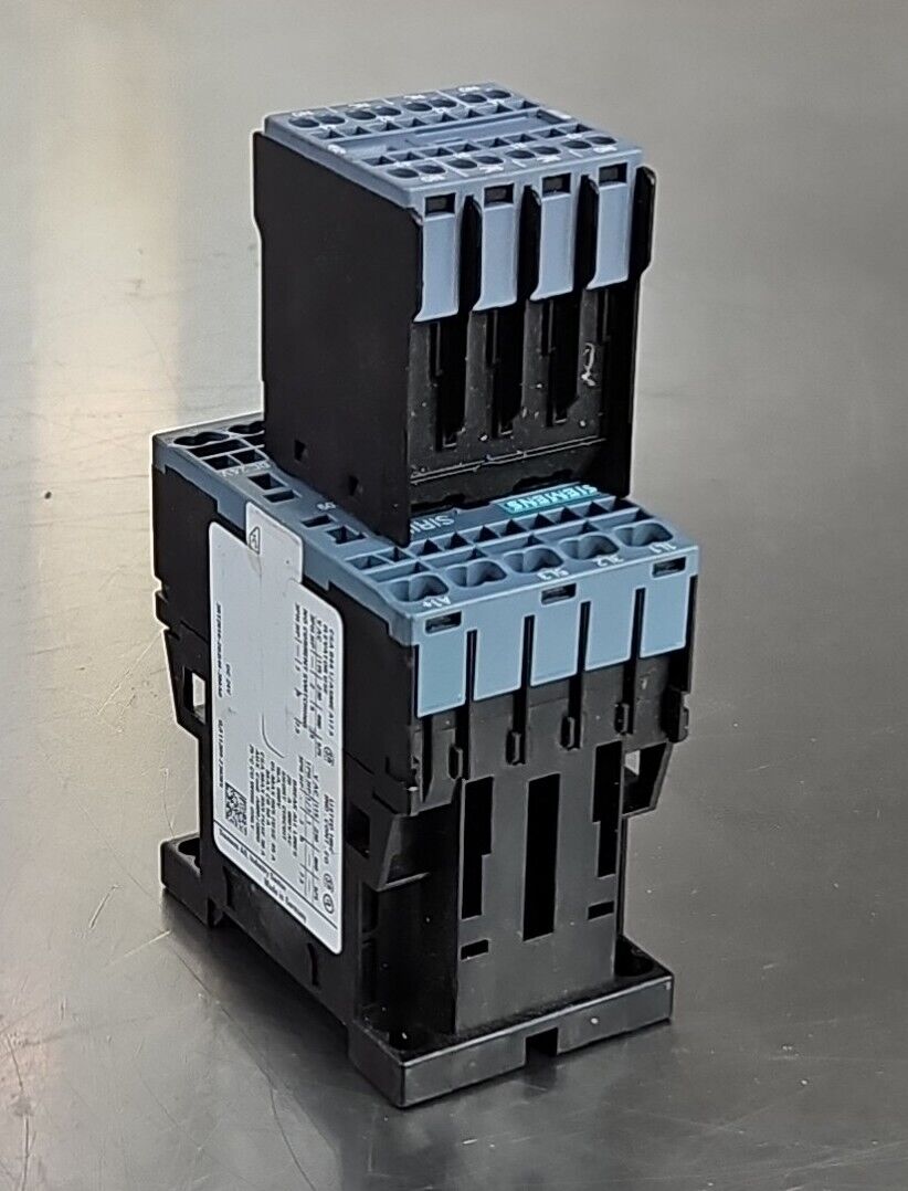 Siemens 3RT2016-2BB44-3MA0 24V Contactor w/ Auxiliary Contact.          Loc4C-20