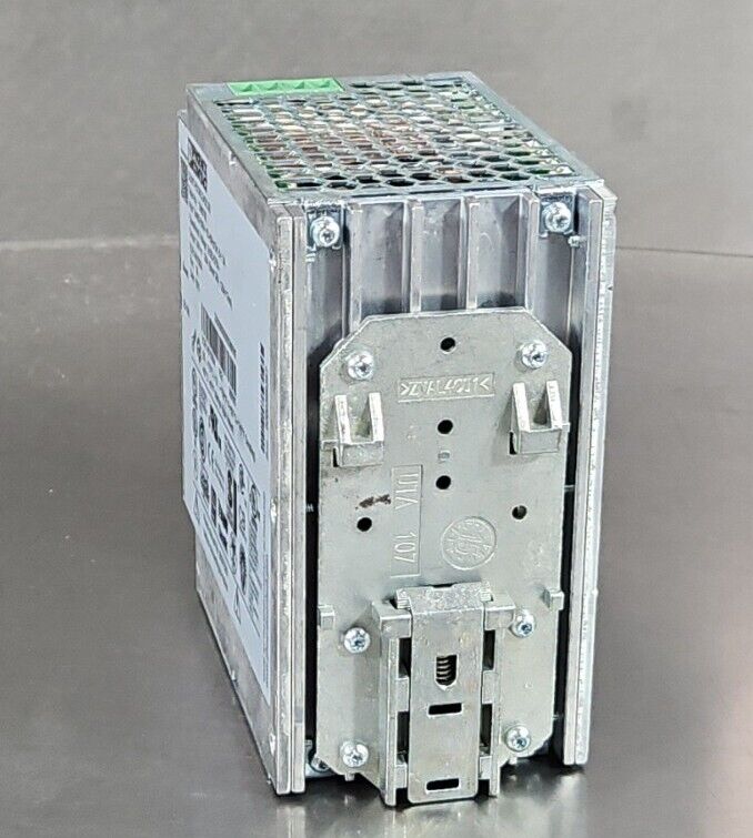 Phoenix Contact QUINT-PS/3AC 24VDC/20. Power Supply.                       4E-23