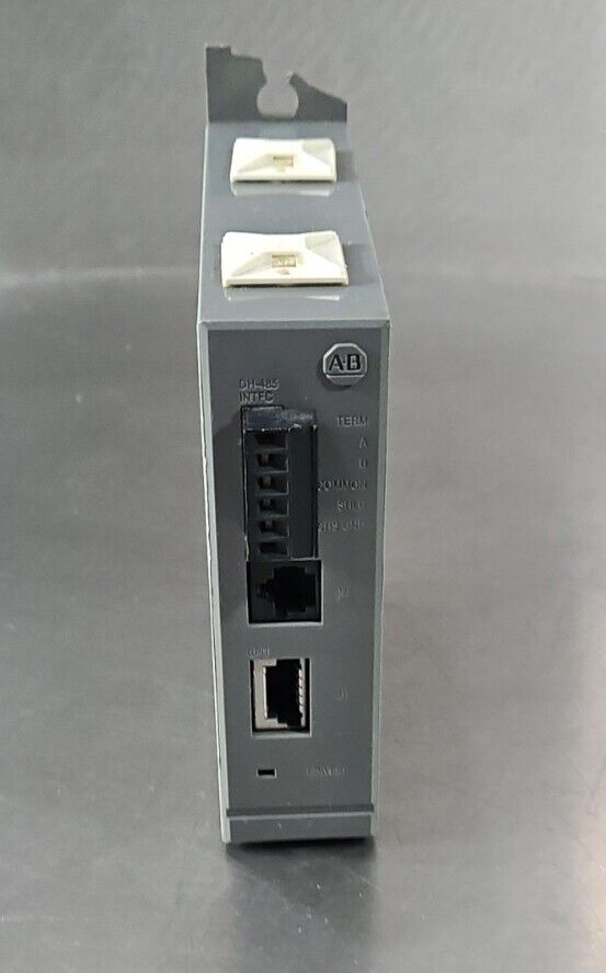 Allen Bradley 1747-AIC SER B Link Coupler SLC 500.                        3B-21