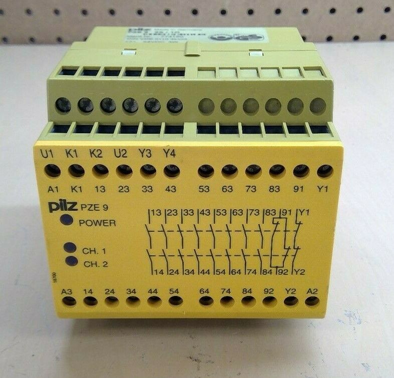 Pilz PZE 9 8S/1O ( 774150 ) Safety Relay Expander Module                    3D-9