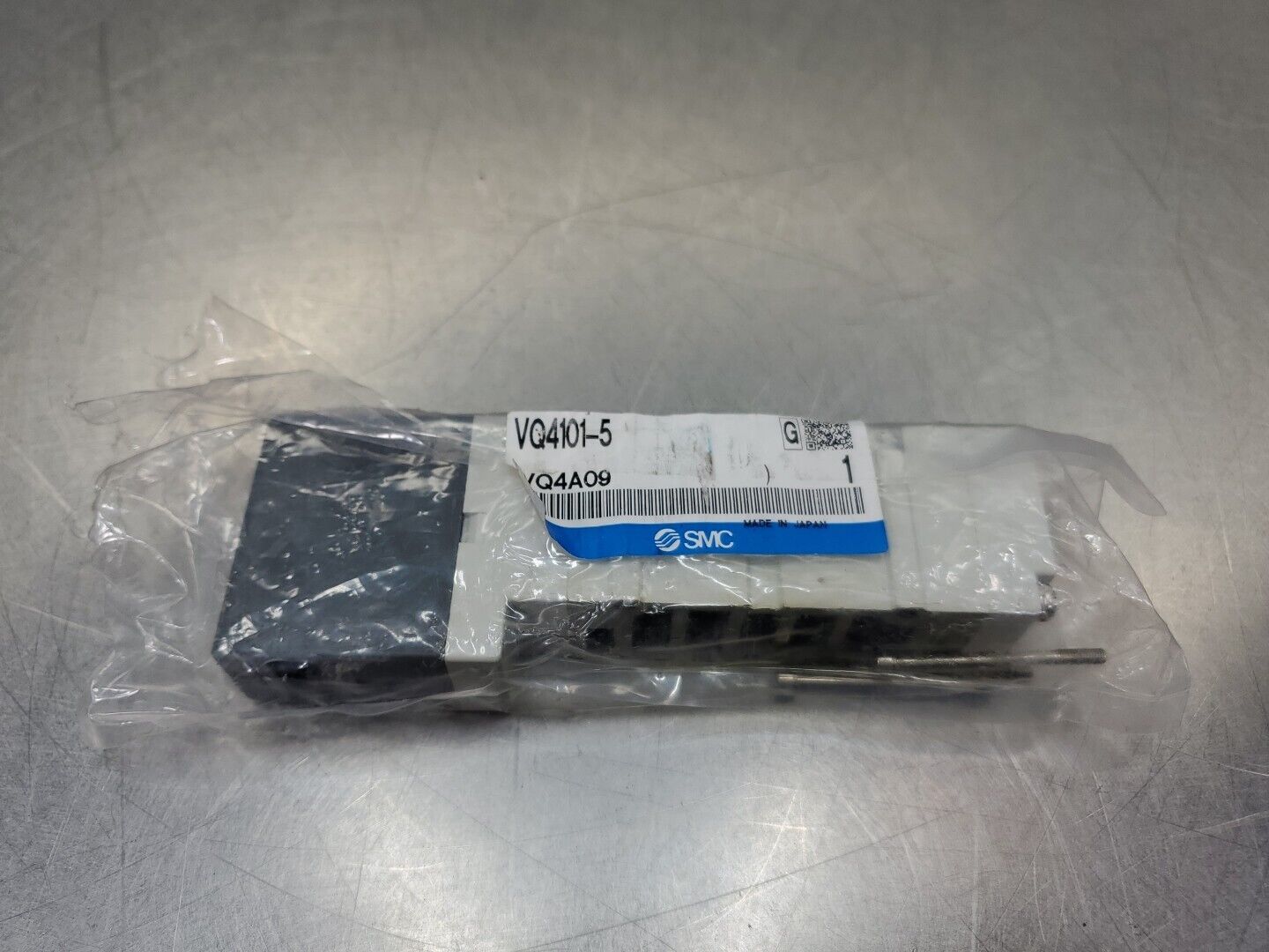 SMC VQ4101-5, 0.2~1.0MPa Solenoid Valve.                                    6D-8