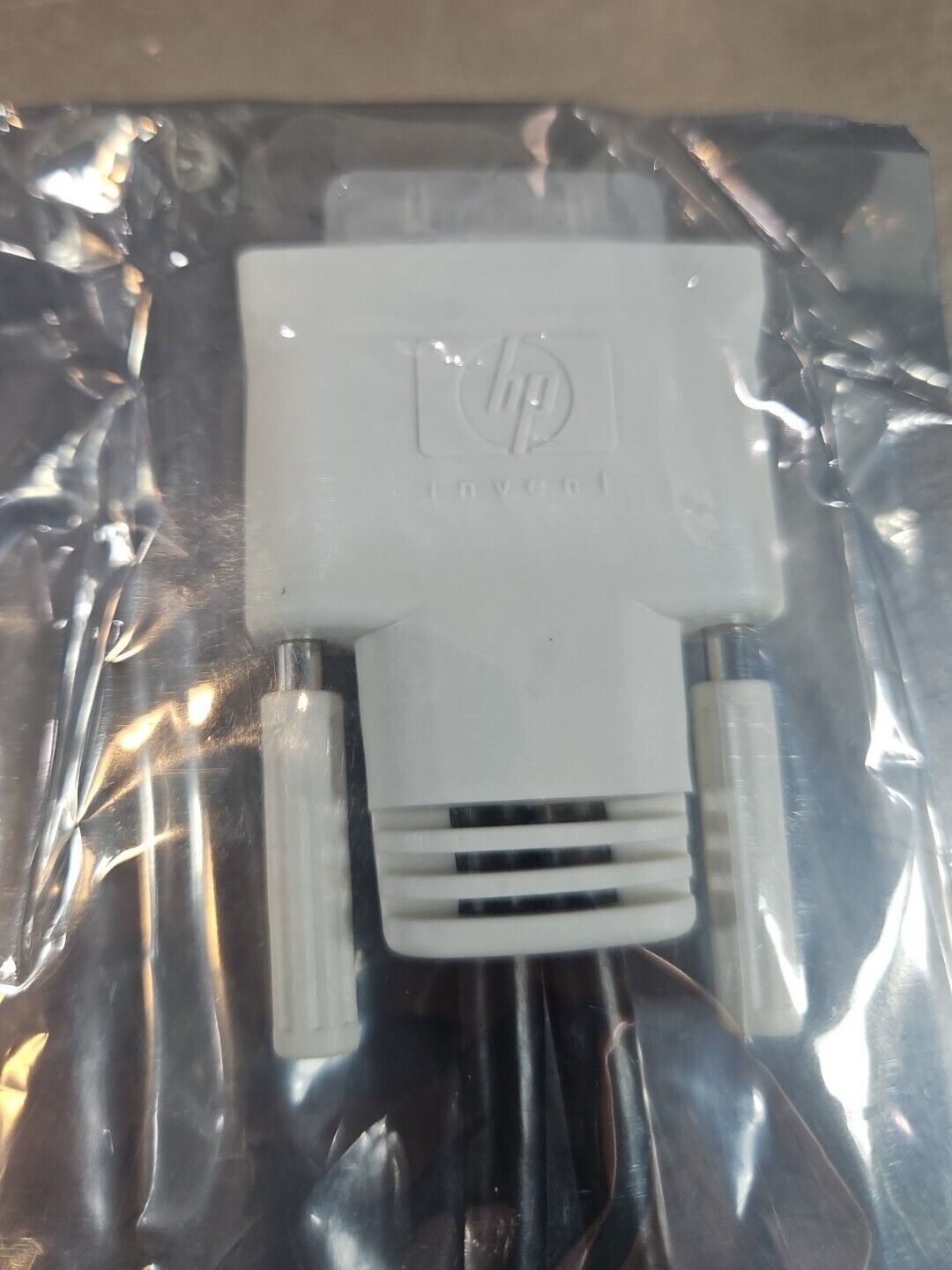 HP 338285-008 to Dual VGA Video Adapter Dual Monitors Y-Splitter Cable.    5E-13