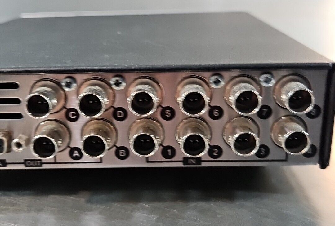 VIDEOSWITCH VI-P14 QUAD VIDEO PROCESSOR & SCREEN SPLITTER VIQ.          Loc3B-12