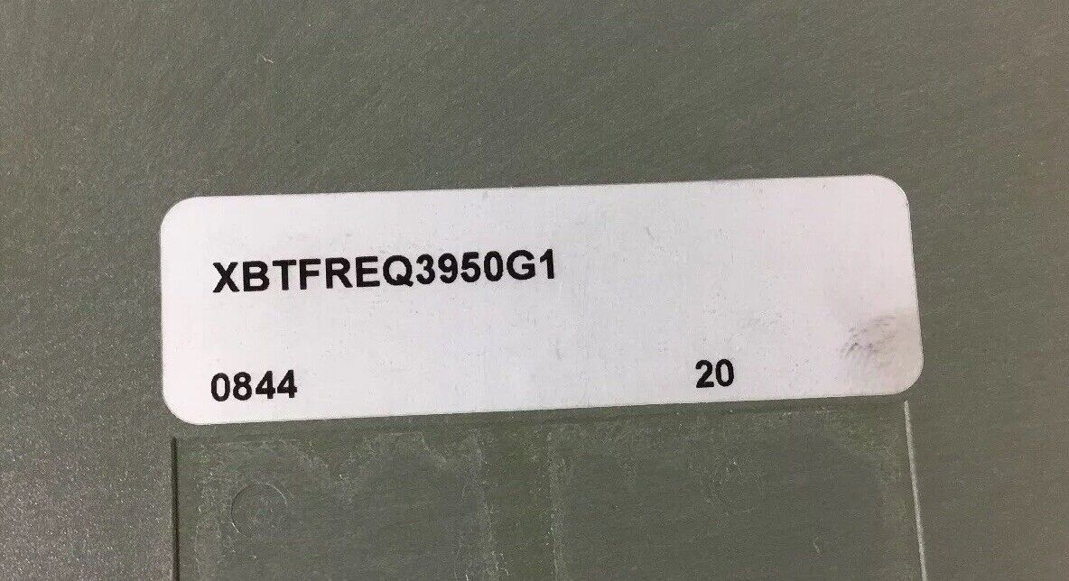 Schneider XBTFREQ3950G1 Panel-Powers Up Fine-Cracked-Selling For Boards Inside