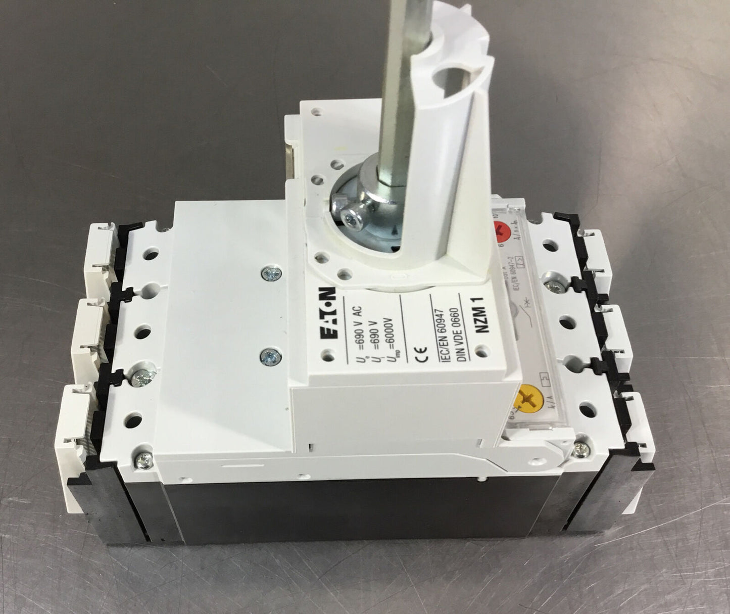 EATON / MOELLER  NZM N1-A80  +  NZM 1  BREAKER + SWITCH   4C