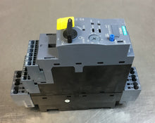 Load image into Gallery viewer, SIEMENS SIRIUS COMPACT LOAD FEEDER  3RA6120-2DB32  3-12A 690V      4H
