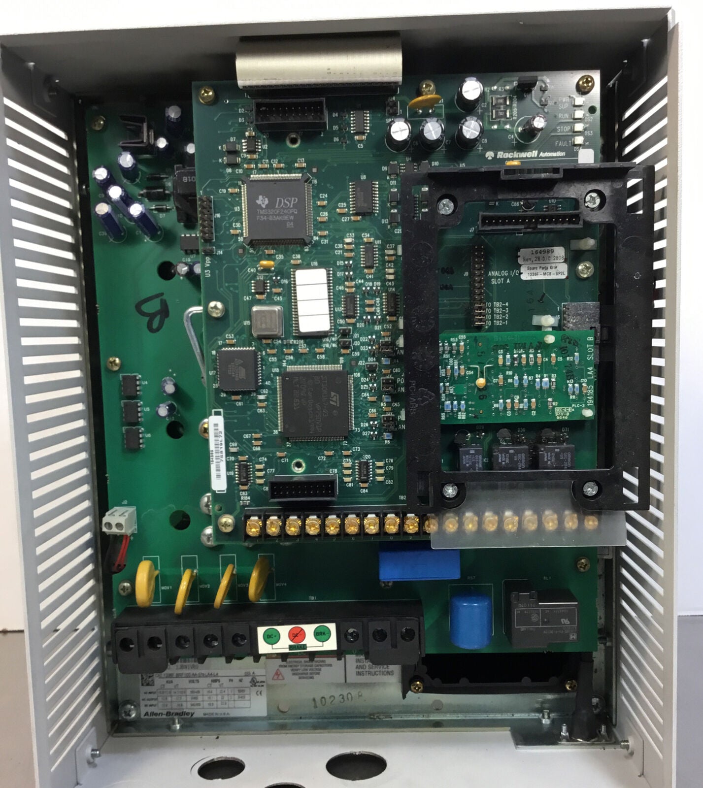 ALLEN BRADLEY 1336F-BRF100-AA-EN-LA4-L4 Sensorless Vector Drive Plus II  1F