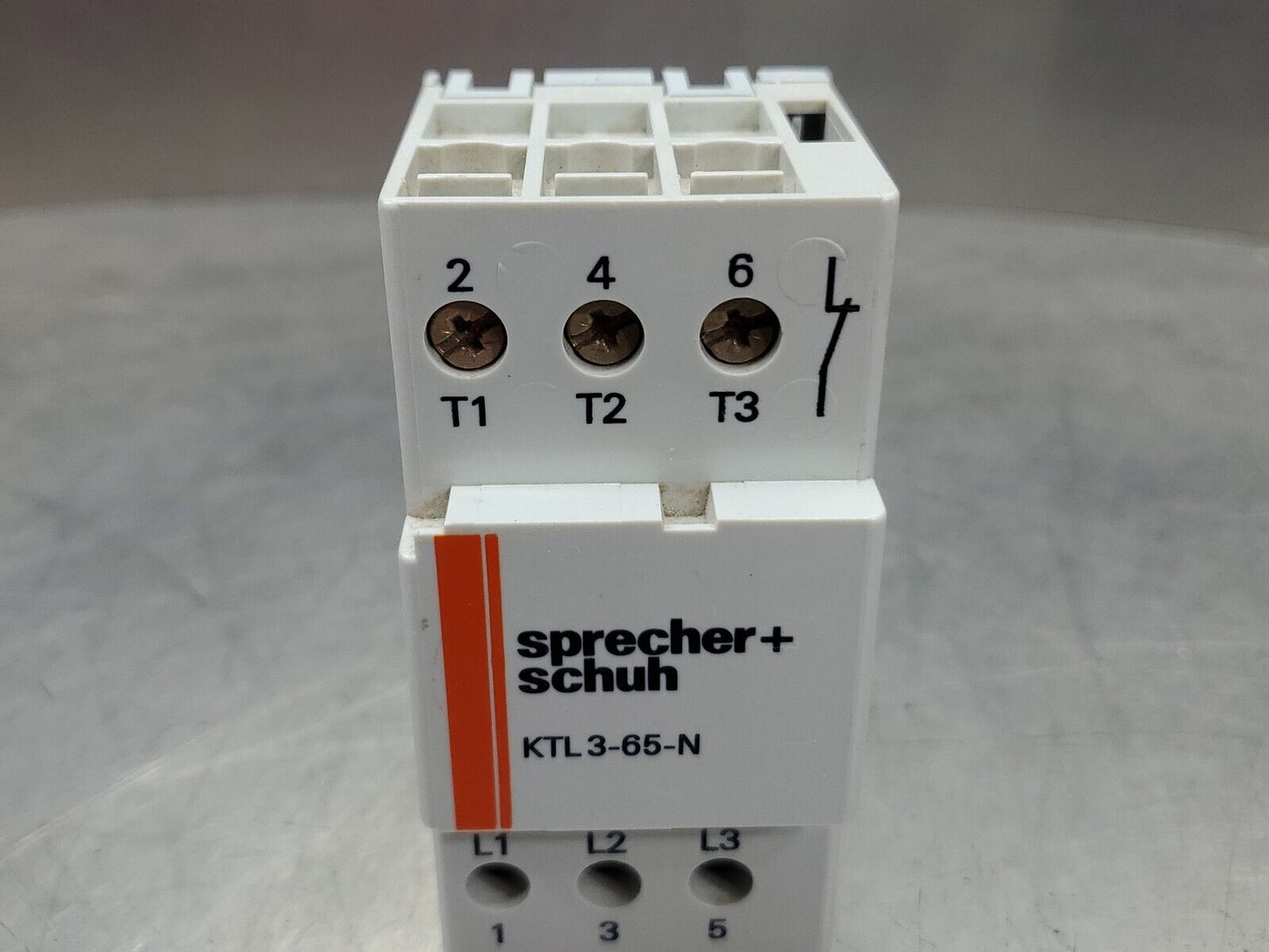 Sprecher+Schuh KTL3-65-N 690V 65A Contactor.                                  4H