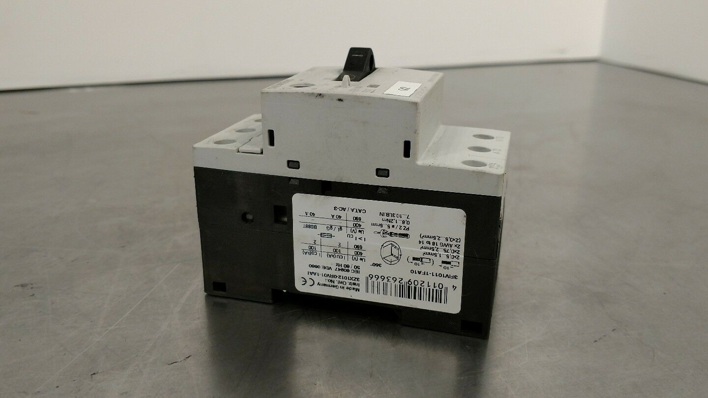 SIEMENS SIRIUS 3RV1011-1FA10 CIRCUIT BREAKER 3.5-4.5A 400V 40A             4E-13